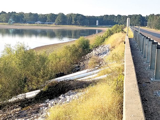 Oktibbeha seeks federal funds to replace levee at county lake - The ...