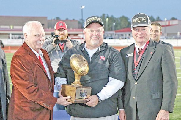 emcc-claims-back-to-back-championships-the-dispatch