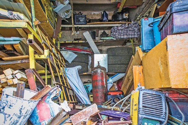 Hoarding disorder articles image
